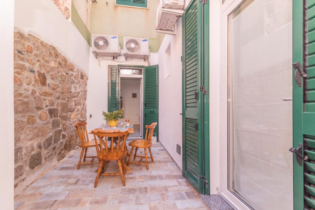 Apartamento Casa Zinicula E Cupulata La Maddalena  Exterior foto